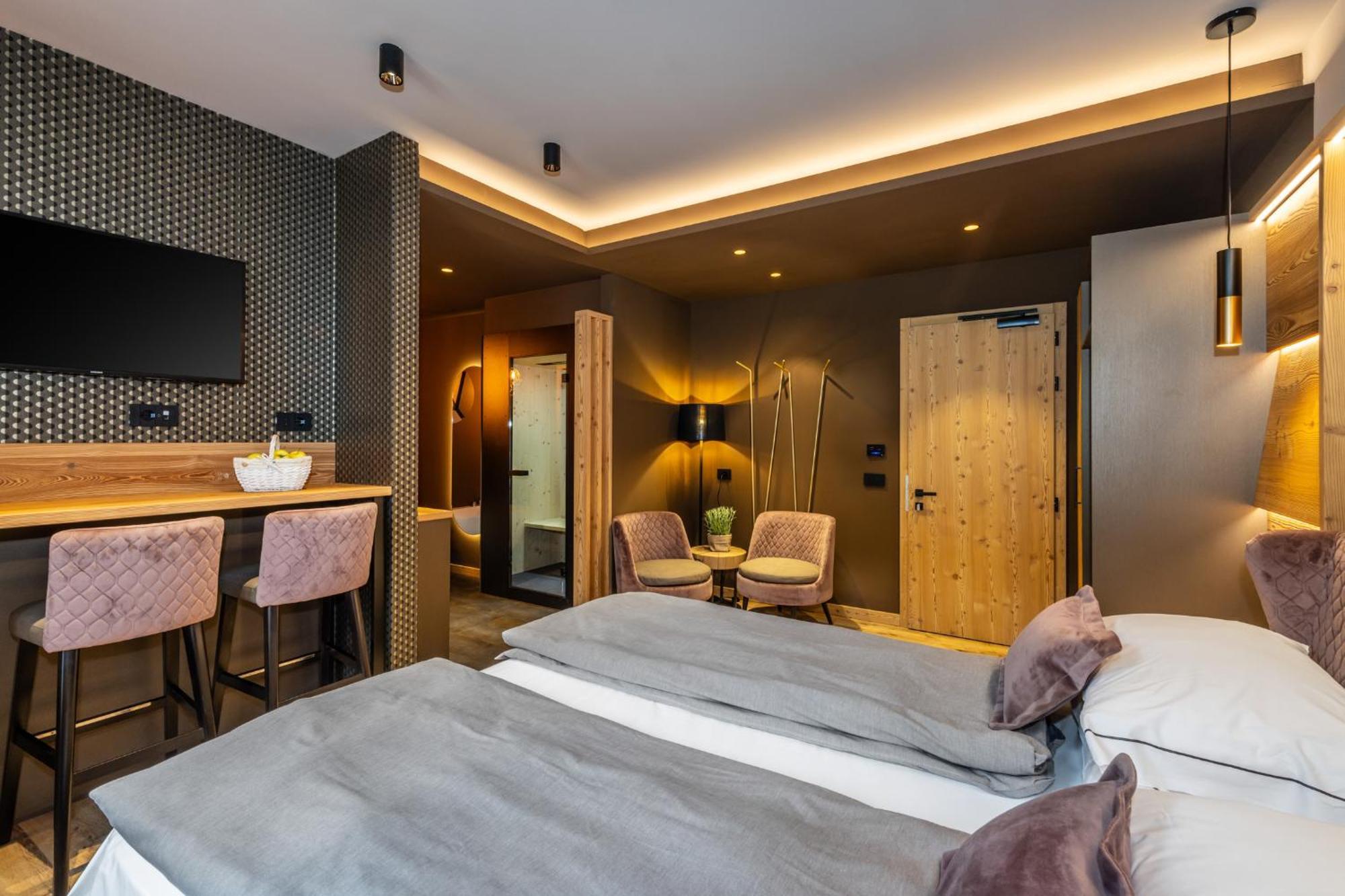 Hotel Pejo เปอิโอโฟนติ ห้อง รูปภาพ