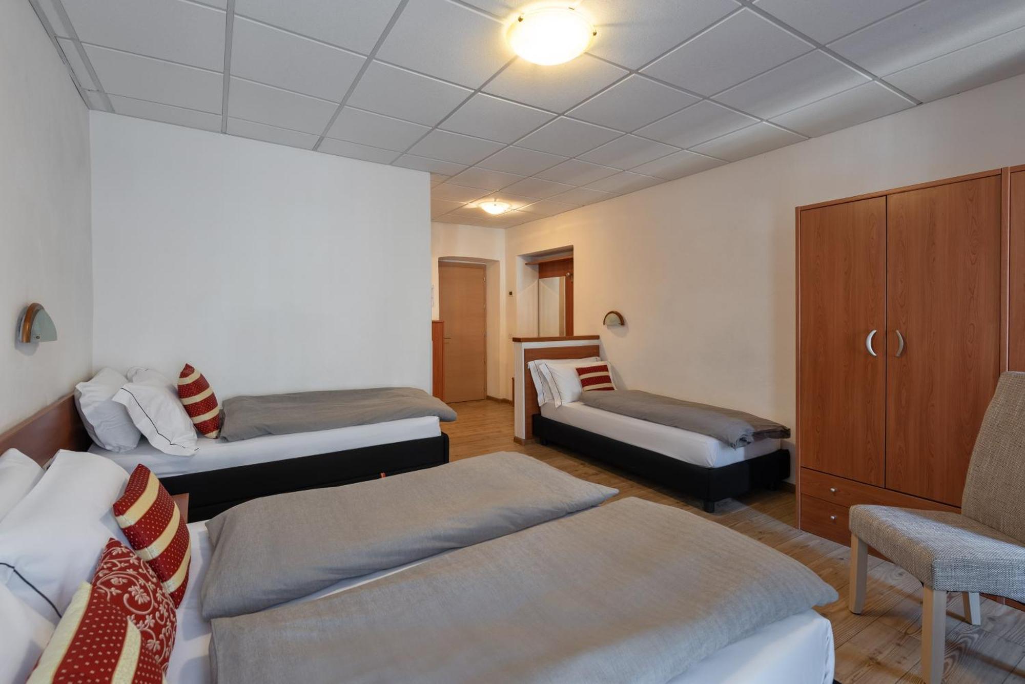 Hotel Pejo เปอิโอโฟนติ ภายนอก รูปภาพ
